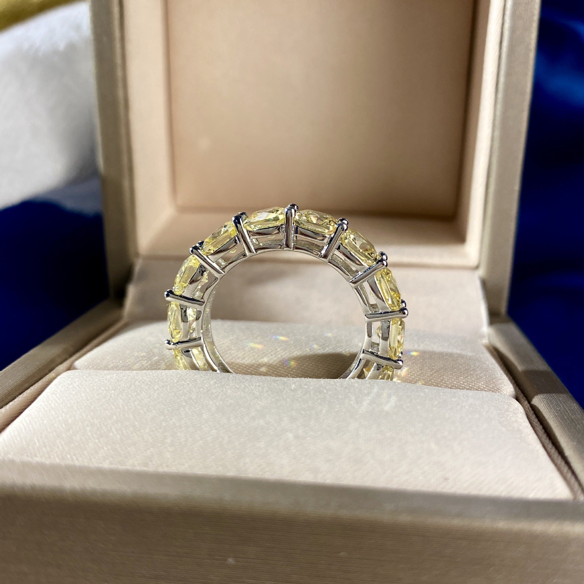 Sterling Silver Sparkling 1 Row Full 5x5mm High Carbon Diamond Finger Rings For Women Wedding Party Fine Jewelry Yellow
