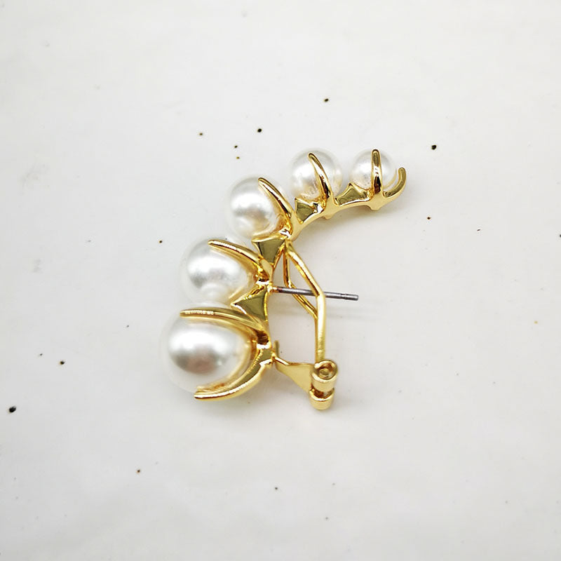 Brass Vacuum Plating 18K Gold Gradient Pearl Ear Clip Earrings Women