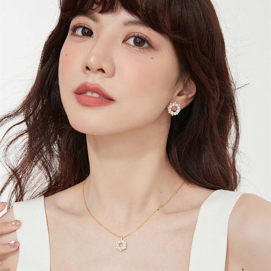 Pearl Pendant Necklace Niche Sweater Chain
