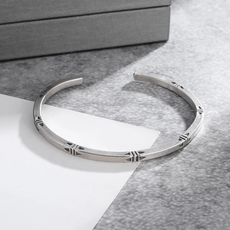 Crater Design Bump Bracelet Fashion 32style