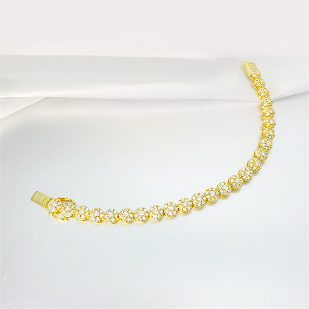 Moissanite Tennis Chain – Hip Hop 925 Silver Bracelet - Bon MercadoMoissanite tennis chain bracelet in 925 silver with VVS moissanite stones