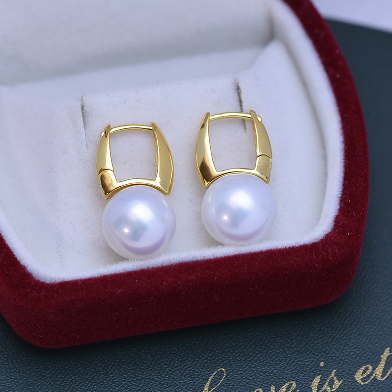 Women's Fashion Simple Geometric Pearl Earrings