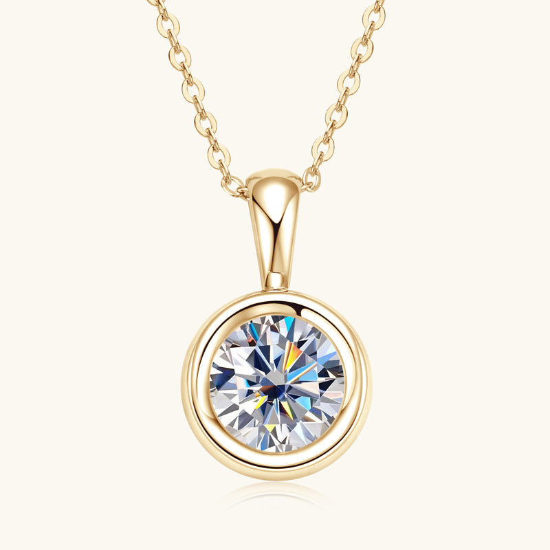 Female Design Sense Moissanite Pendant Necklace S925 Silver Clavicle Chain Gold 2 Karat