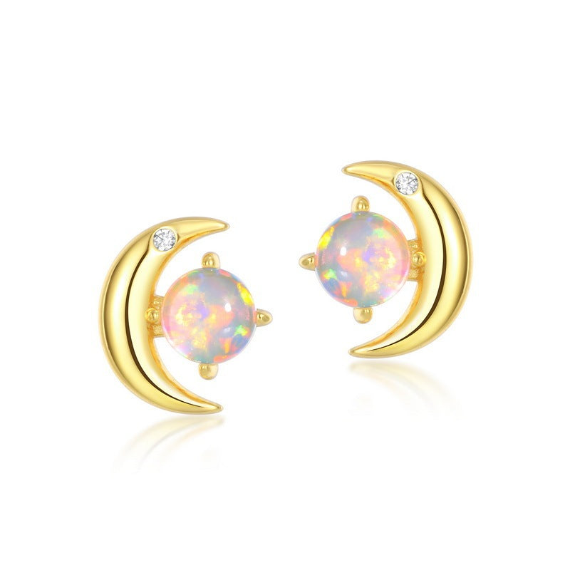 Curved Moon Female Fashion Personality Ear Stud