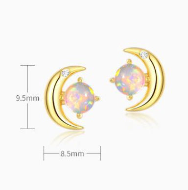 Curved Moon Female Fashion Personality Ear Stud