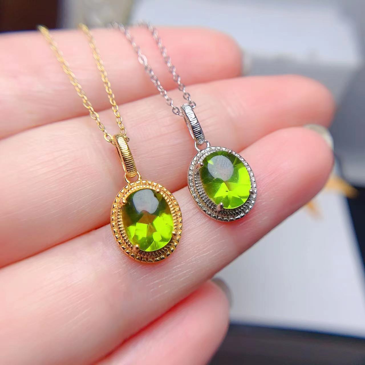 Inlaid Natural Plain Olivine Pendant Necklace