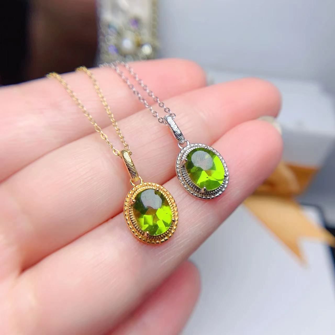 Inlaid Natural Plain Olivine Pendant Necklace