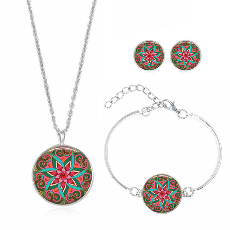 Mandala Flower Time Gemstone Necklace Red