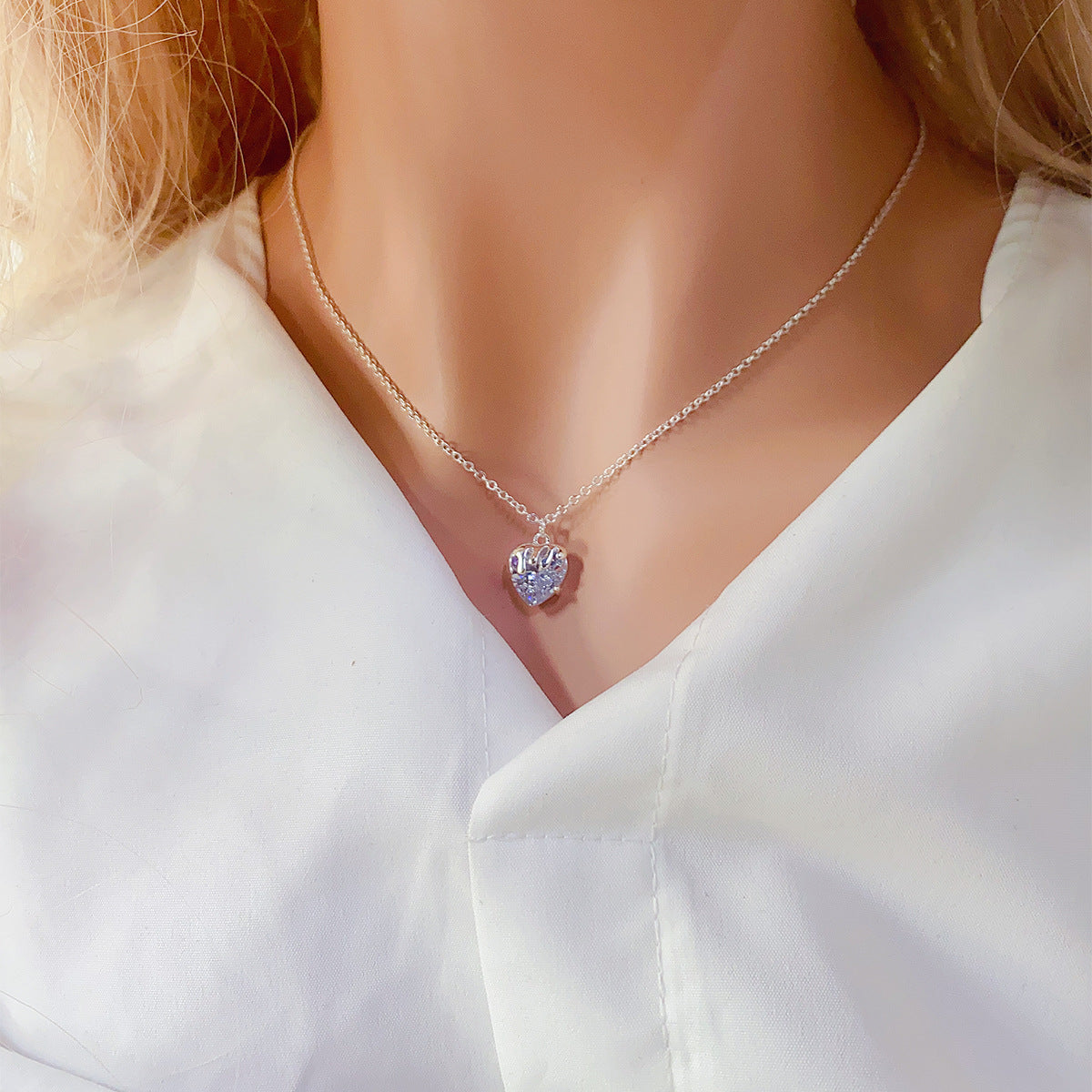 Women's Fashion Casual Heart-shaped Zircon Pendant Necklace 10 Silver White Zircon