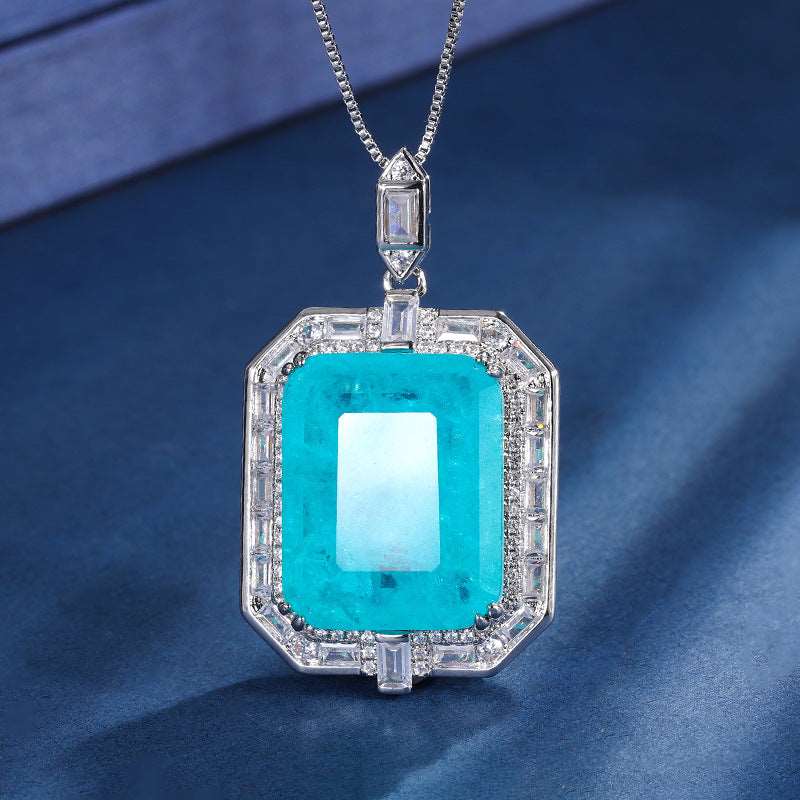 Copper Bottom Gold Plated New European And American Fashion Square Pendant Necklace Parra Pendant