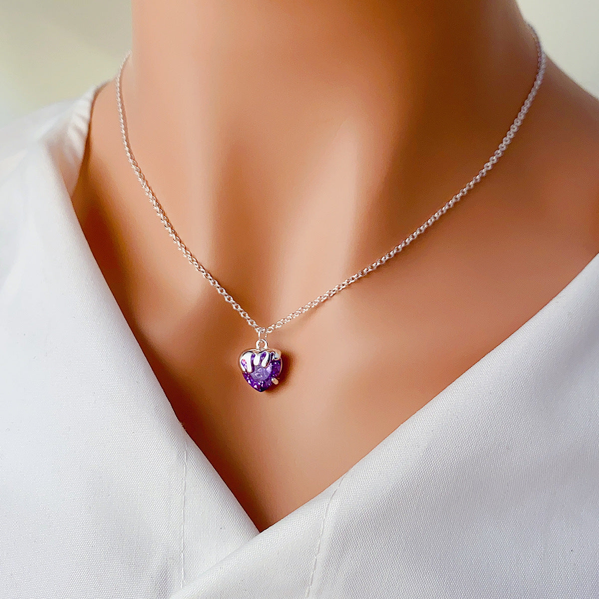 Women's Fashion Casual Heart-shaped Zircon Pendant Necklace 2 Silver Purple Zircon