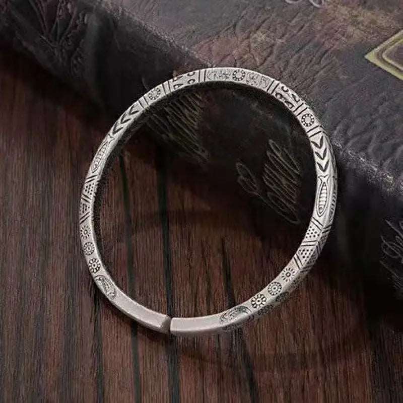 Crater Design Bump Bracelet Fashion 22style
