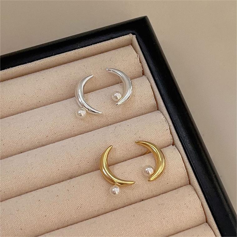Moon Pearl Stud Earrings Korean Jewelry