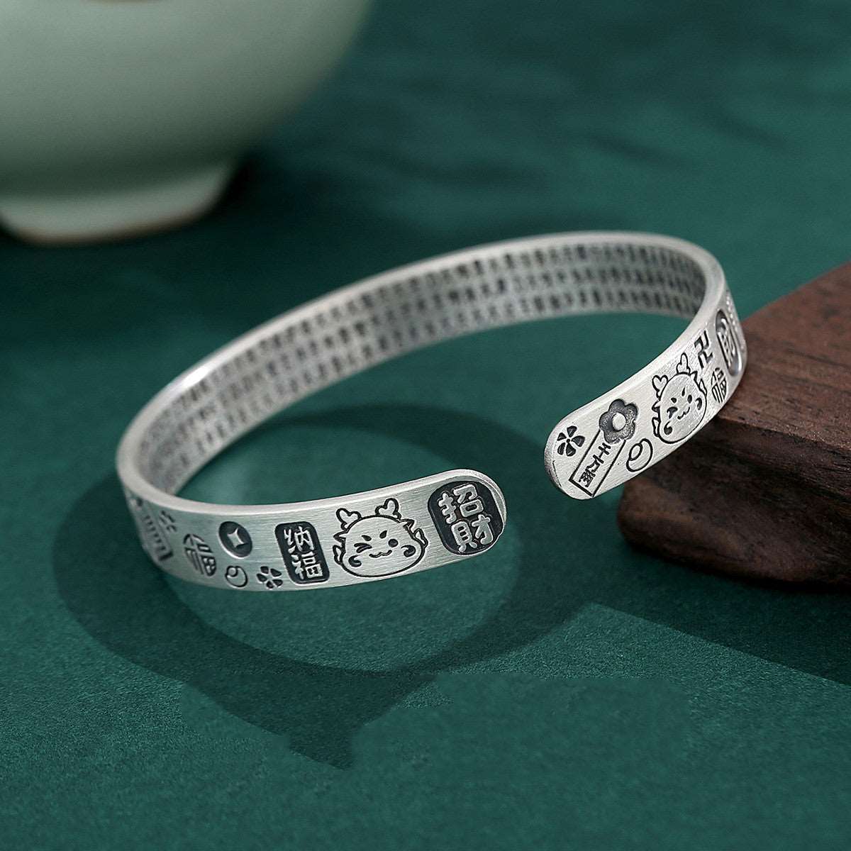 Dragon Year Silver Bracelet Women Do Not Fade