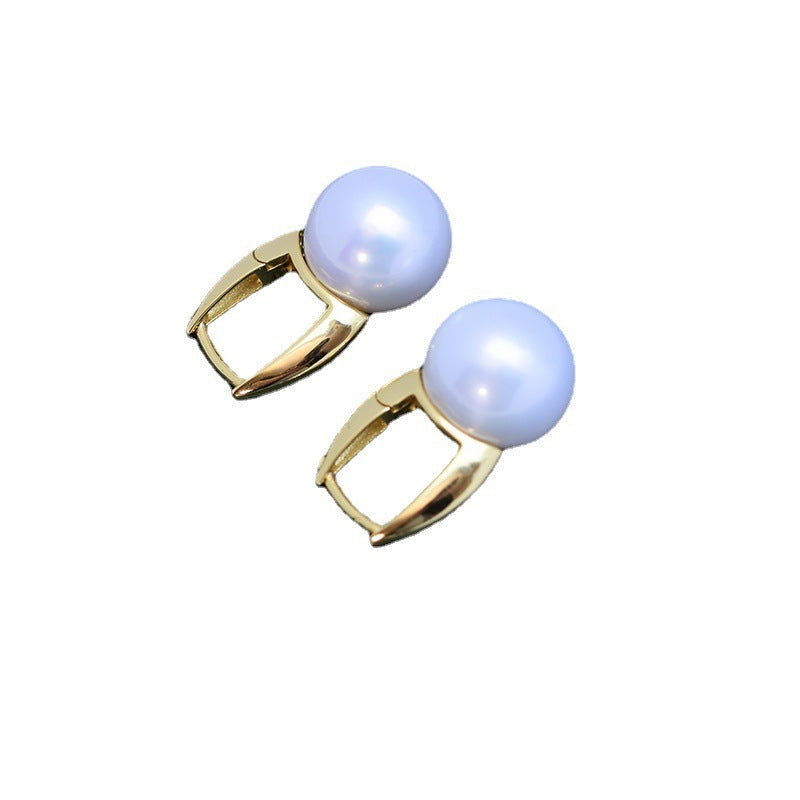 Women's Fashion Simple Geometric Pearl Earrings