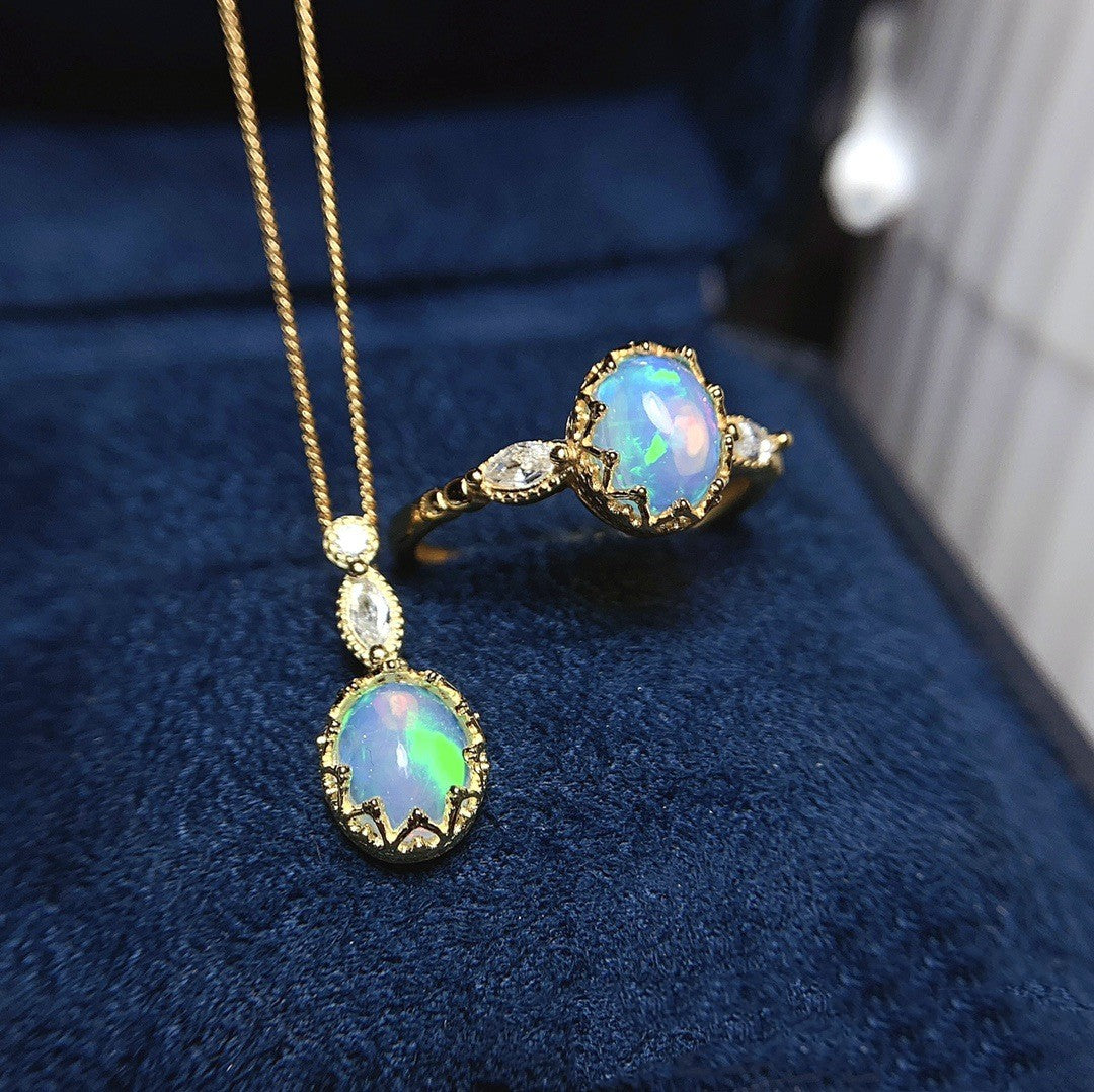 Women's S925 Silver Inlaid Natural Opal Necklace Set