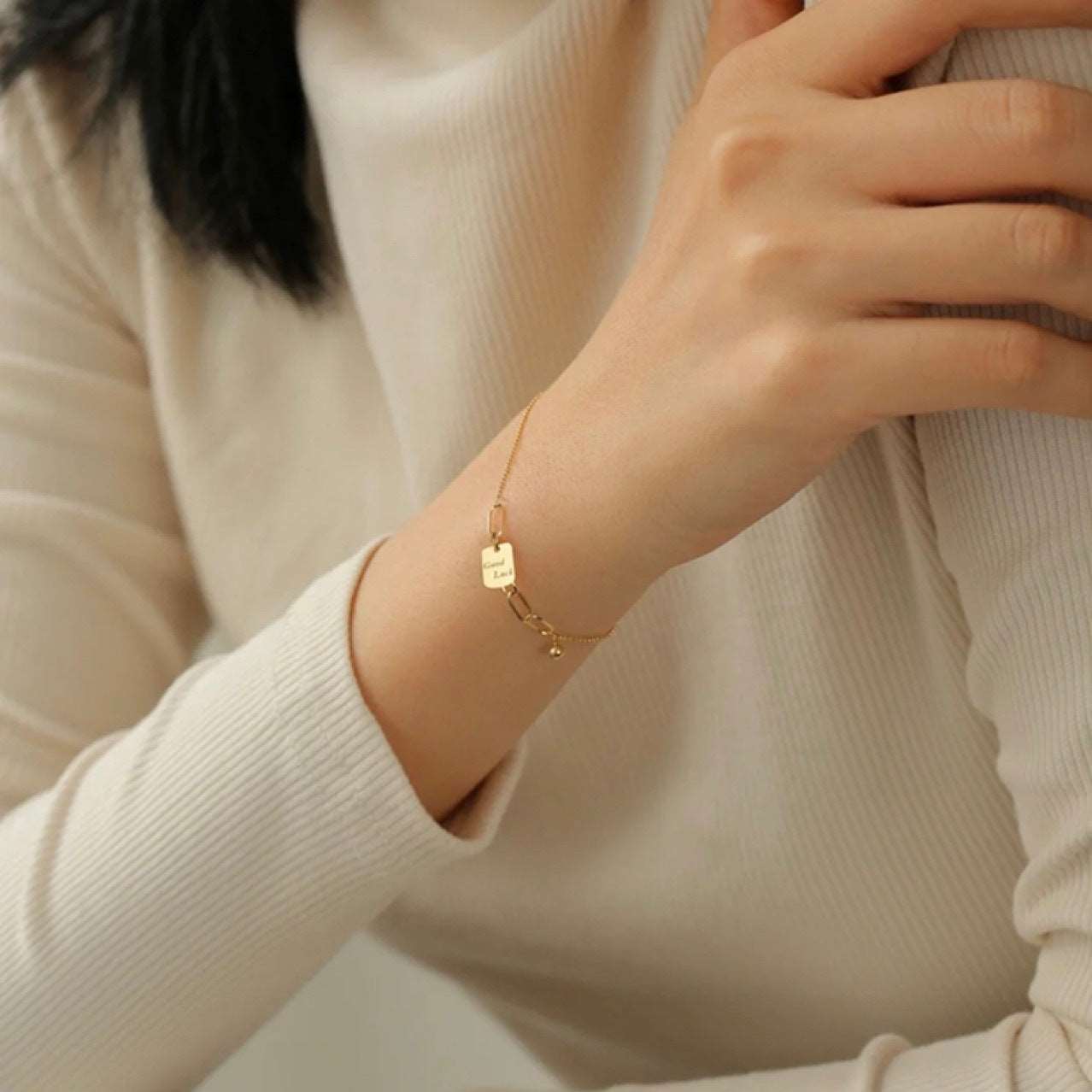 18K Gold Square Necklace Bracelet For Women 18K gold yellow Bracelet version
