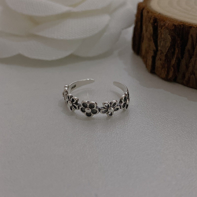S925 Sterling Silver Hollow Flower Ring Fashionable Simple Adjustable Diamond Ring Silver