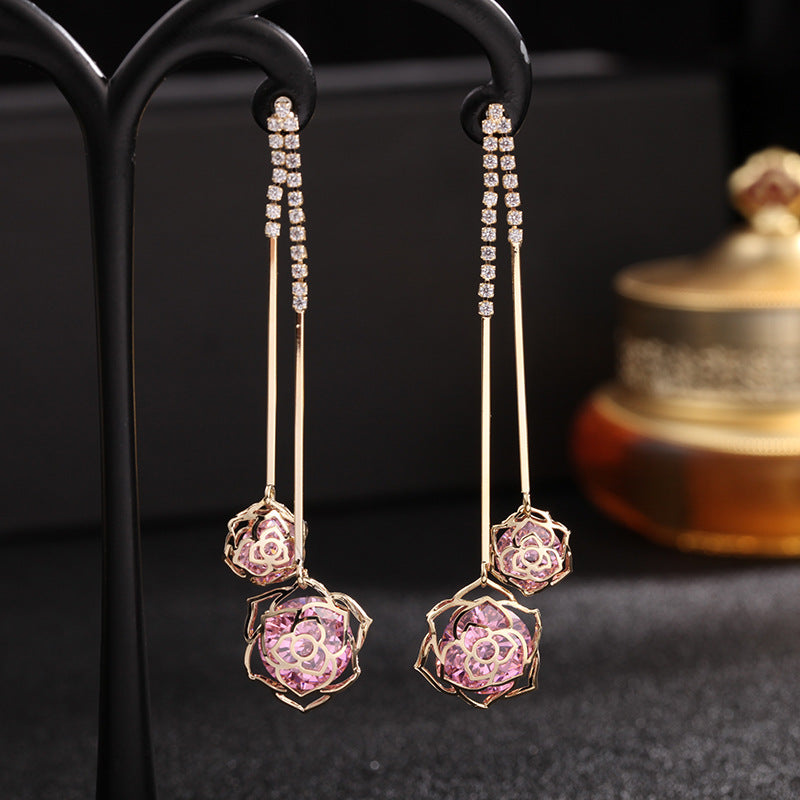 Women's Fashion Hollow Rose Earrings