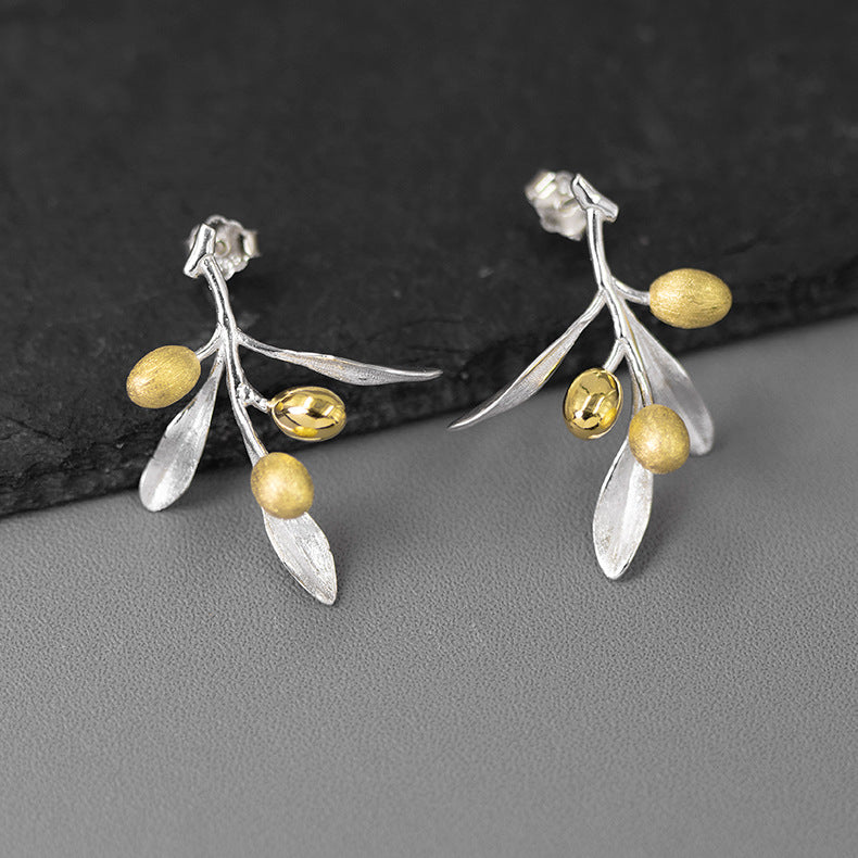 The Taste Of Love Sterling Silver Natural And Elegant Olive Branch Stud Earrings