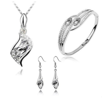 New Angel Elf Earrings Necklace Bracelet Three-pi ece Austria Crystal Alloy Jewelry Set White