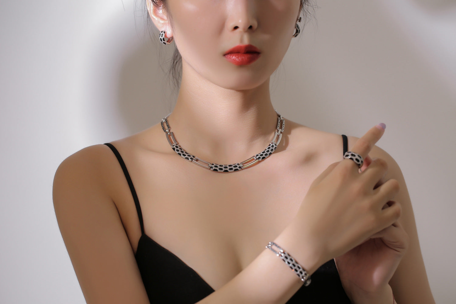 New Korean style diamond earring necklace set