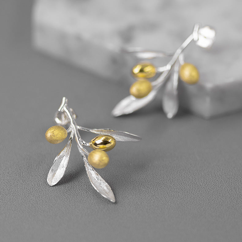 The Taste Of Love Sterling Silver Natural And Elegant Olive Branch Stud Earrings