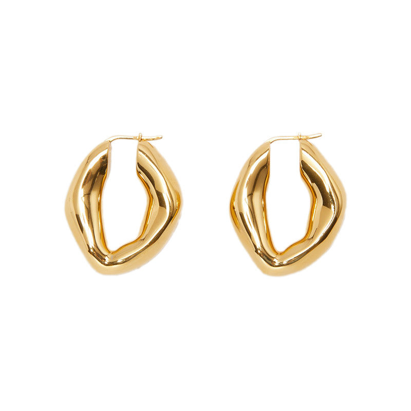 18K Gold Shaped Earrings Gold