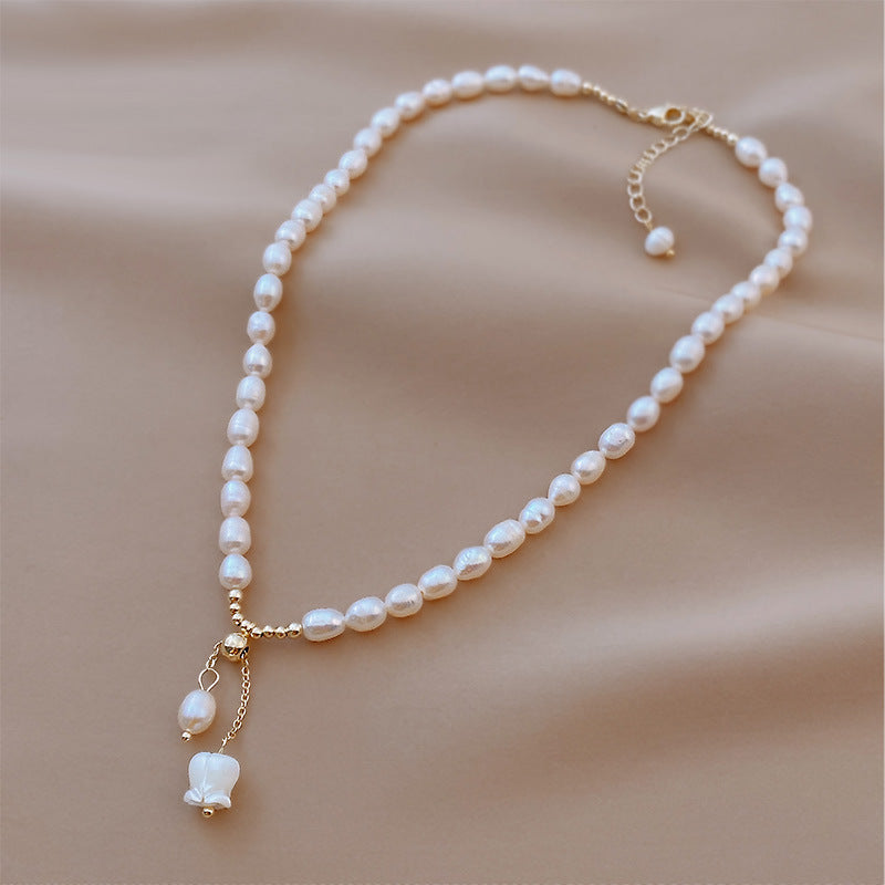 Women's Fashion Pearl Rose Necklace