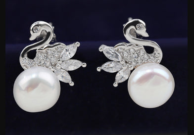 S925 silver freshwater pearl swan earrings Silver