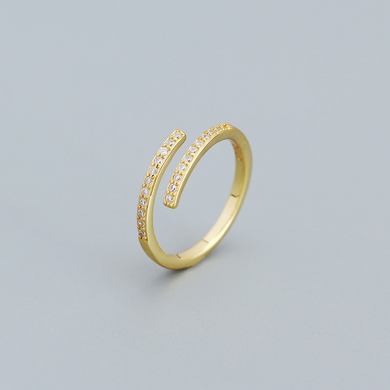 Inlaid Zircon Geometric Ring