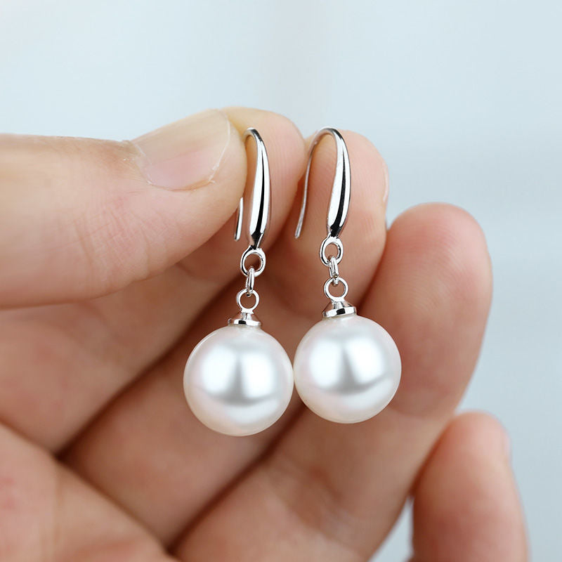 Fashion Women's Simple And Elegant Earrings Single Ear Hook White Pearl