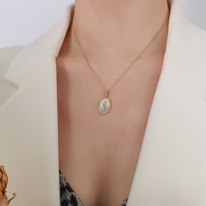 18k Gold-plated White Seashell And Gold Necklace