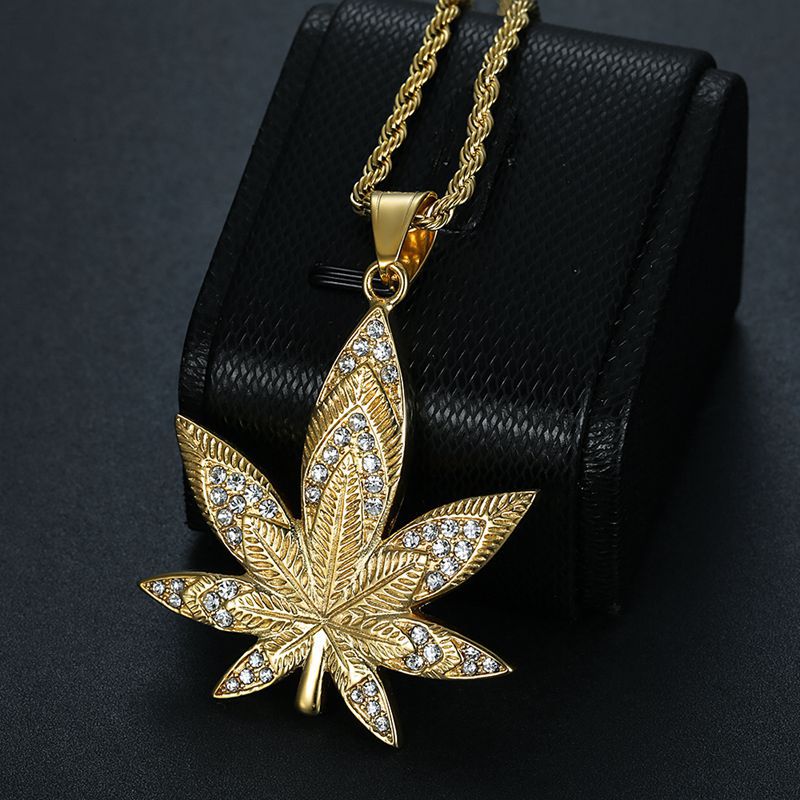 Fashion Titanium Steel Gold-plated Necklace