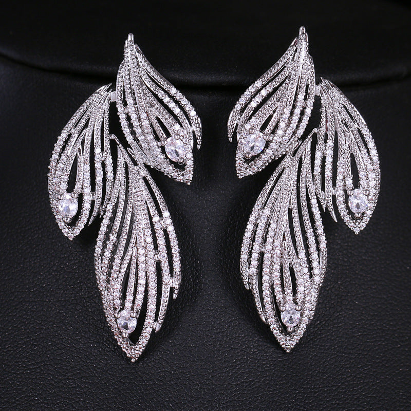 Leaf-shaped Full Rhinestone Zircon Earrings For Women As Shown In The Picture