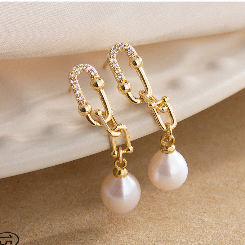 Natural Freshwater Pearl Fashionable Retro Horseshoe Buckle S925 Silver Needle Earrings