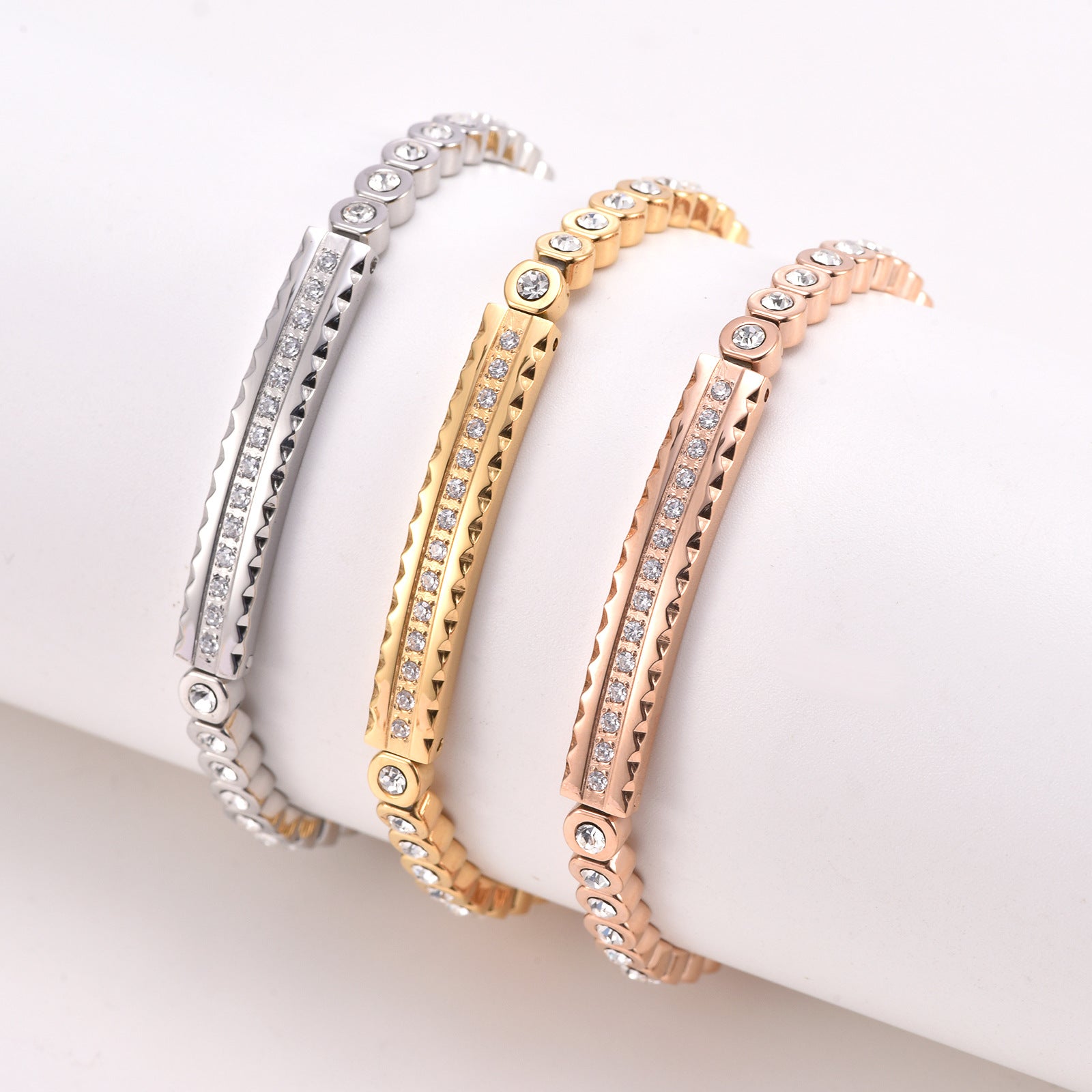 Popular Light Luxury Advanced Inlaid Stone Shining Star Bracelet