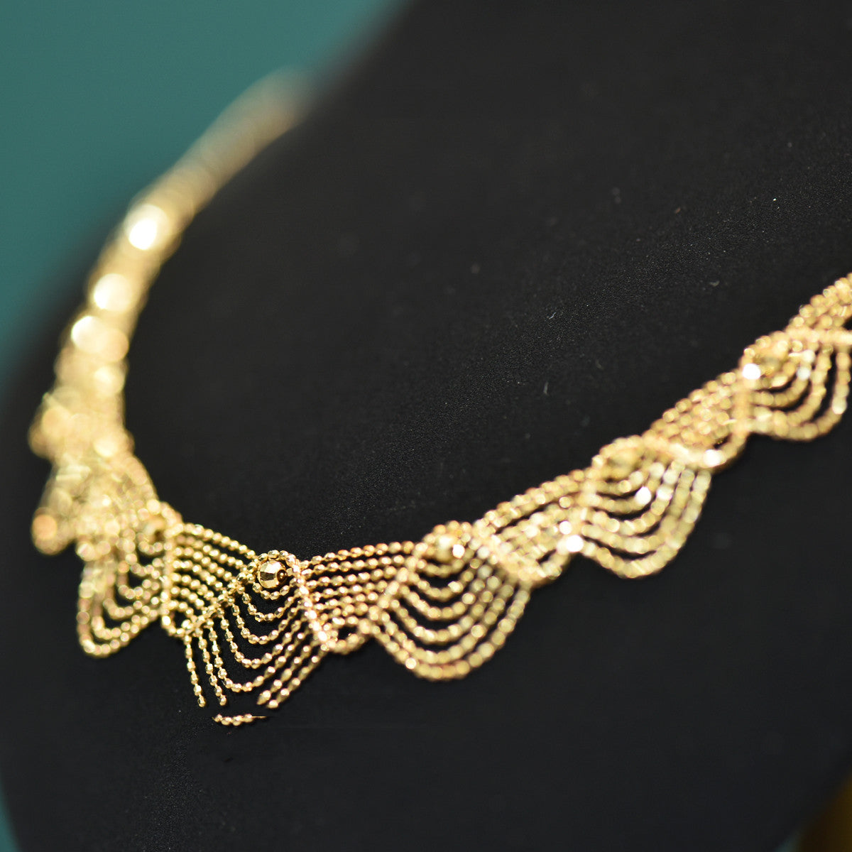 Women's Fashion 18k Gold Lace Necklace Gold