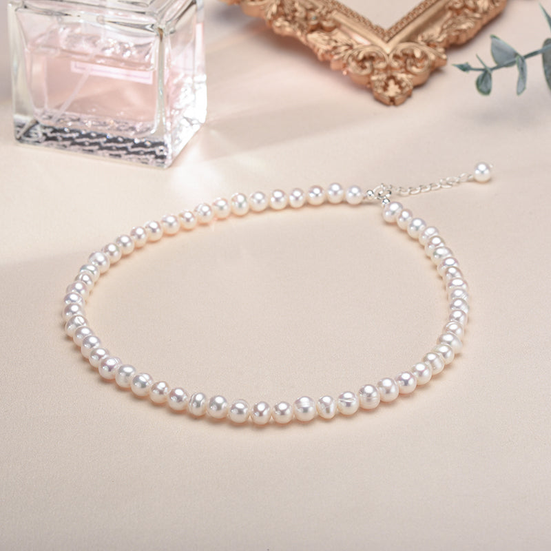 Women's Freshwater Cultured Pearl Necklace