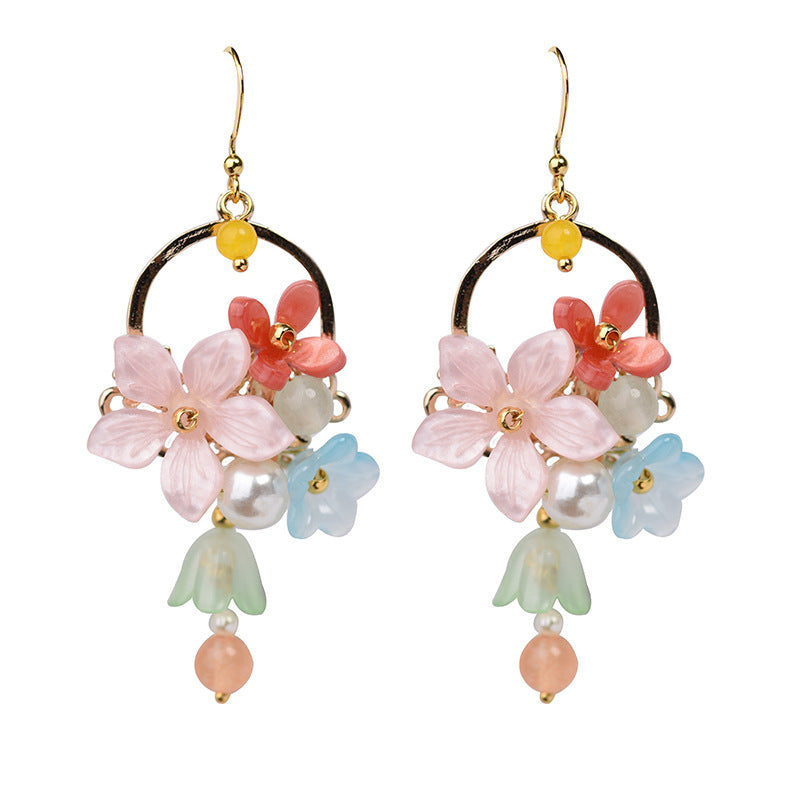 Antique Style Earrings Paired With Cheongsam Retro Pink