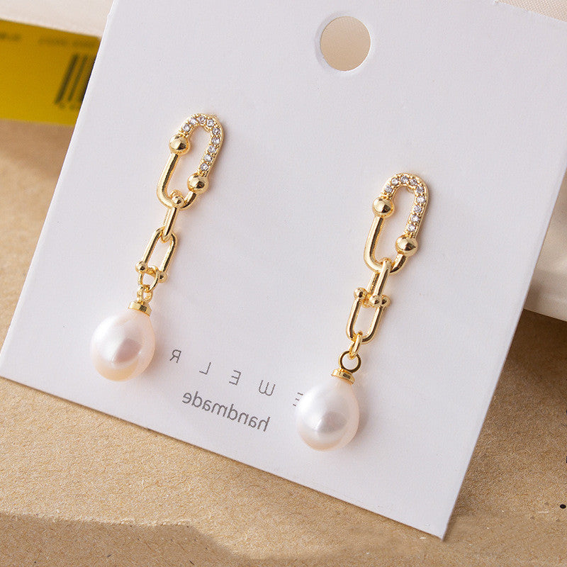 Natural Freshwater Pearl Fashionable Retro Horseshoe Buckle S925 Silver Needle Earrings